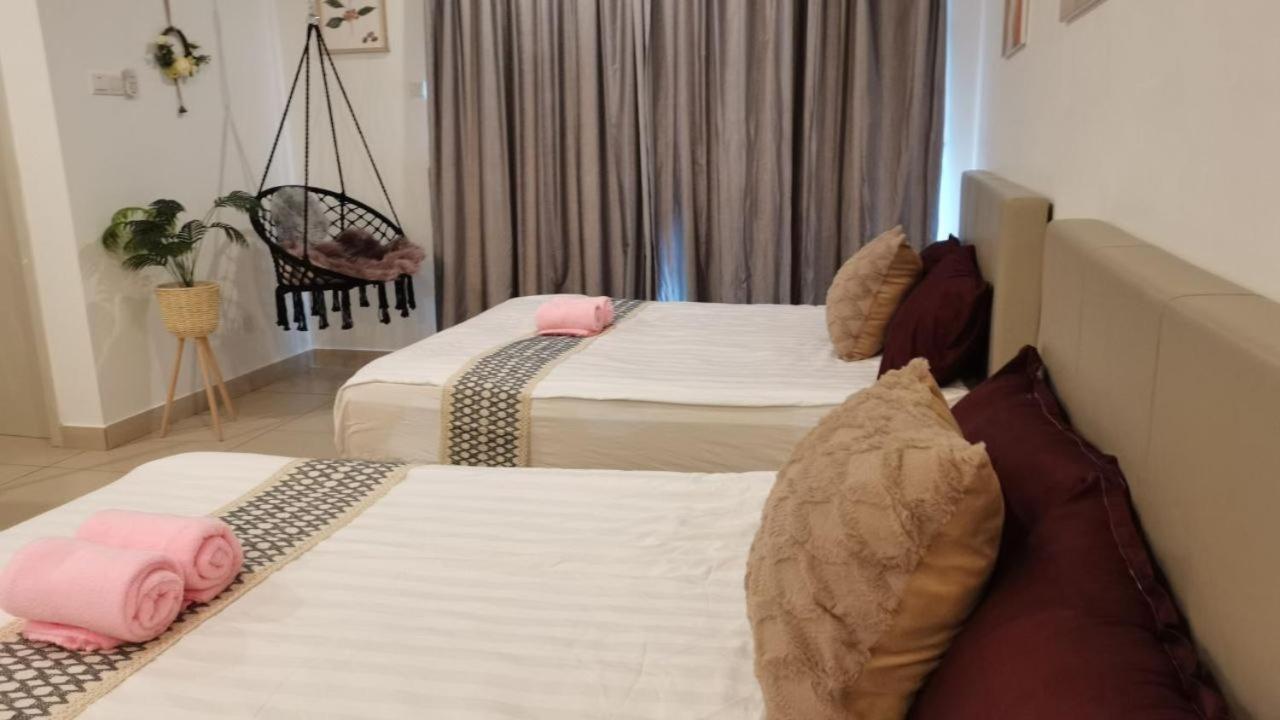 Lcp T1 Honeymoon Genting Highland Midhill Homestay Bentong Exterior photo